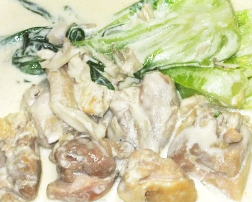 鶏と青梗菜の蒸し焼き　クリーム味