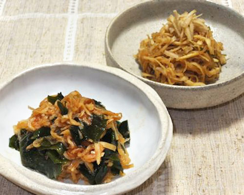 切干大根の酢の物　と　切干大根のキムチ和え