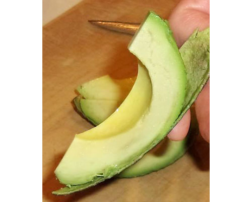 アボカドのむき方