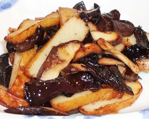 きくらげ・椎茸とさつま揚げの炒め物