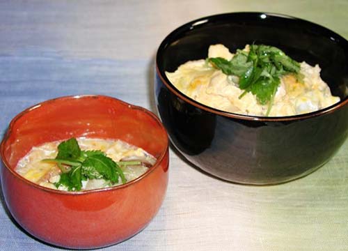 親子丼　と　卵とじ